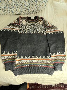 Dale of Norway Sweater Navy Blue